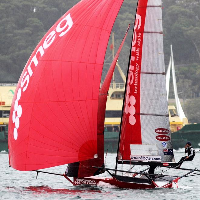 Smeg finished 8th on a day which was impossible for the backmarker teams – 18ft Skiffs Spring Championship ©  Frank Quealey / Australian 18 Footers League
